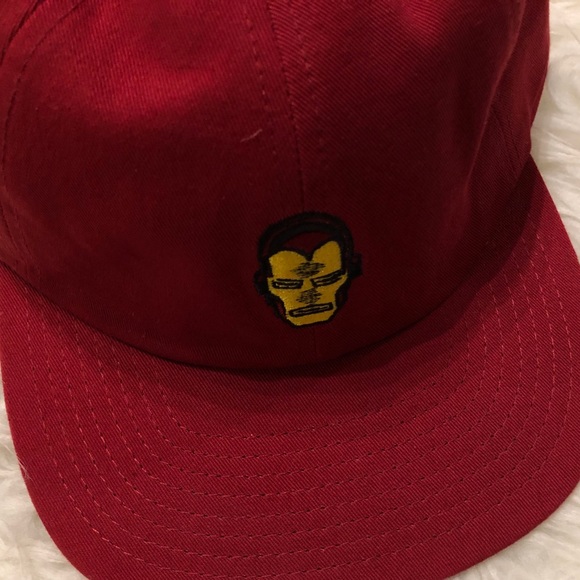 Vans x Marvel Ironman Snapback - Picture 2 of 4